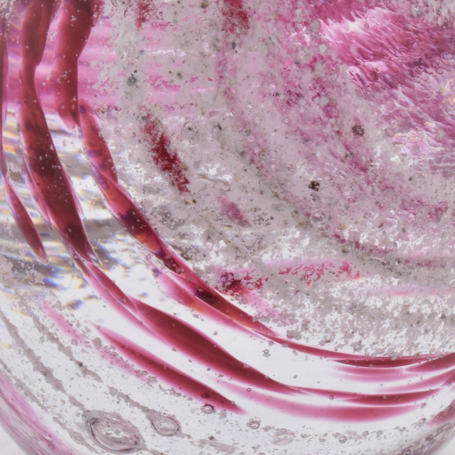 Ashes Infused JewelleryAura-Star® Handblown Glass Ashes Infused Keepsake Sphere